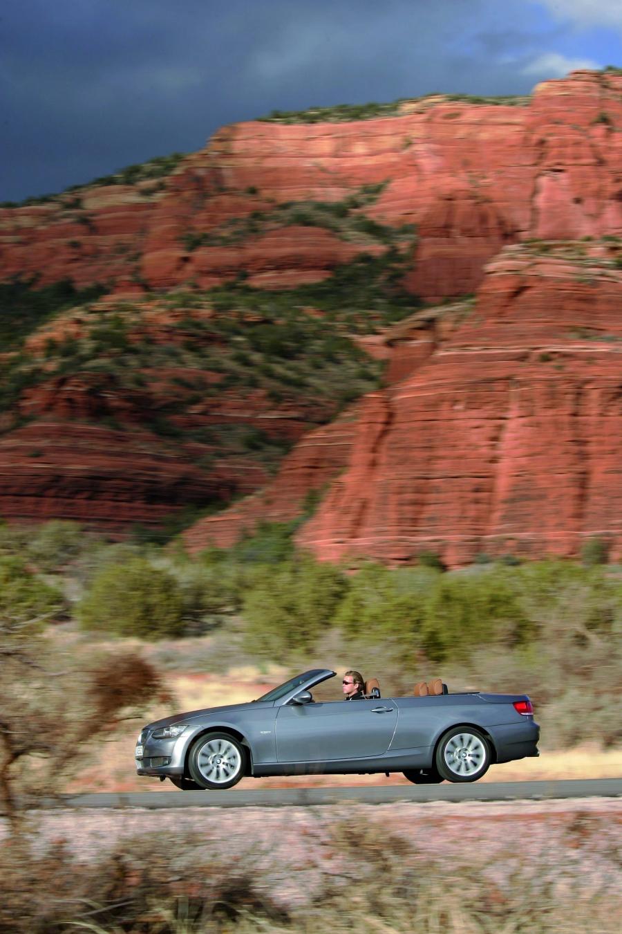  BMW 3-Series Convertible 2007 года  (фото 45 из 239)